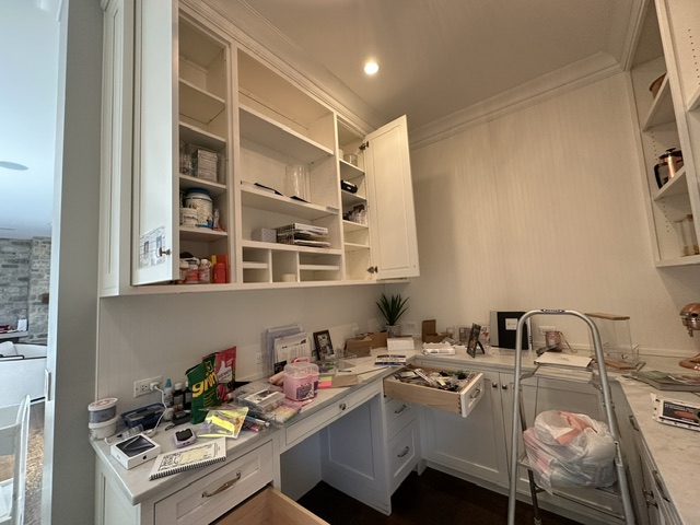 Hinsdale Pantry Before